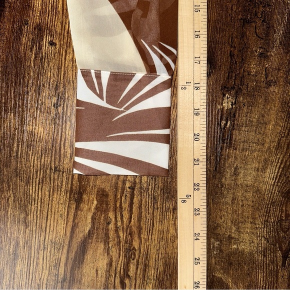 Worthington Top Women's Small Cream and Brown Spin Geo Pieced Blouse NEW - Picture 8 of 9